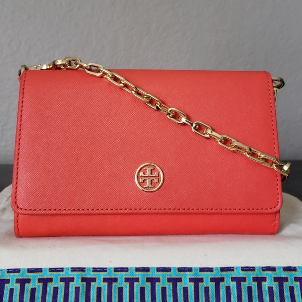 Tory Burch Robinson Chain Wallet